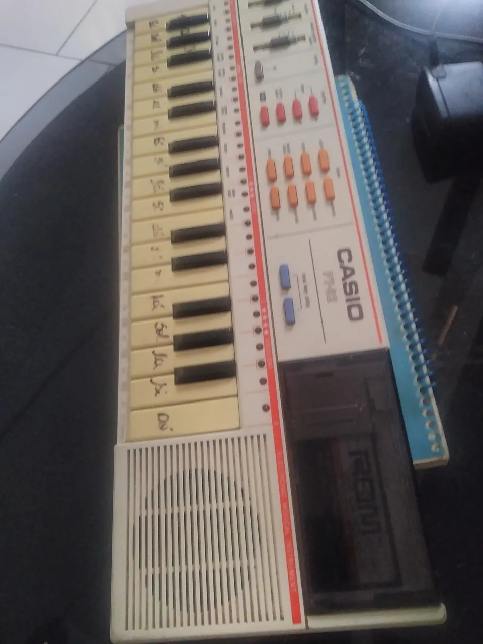 Teclado Casio PT-82, vintage, funcionando