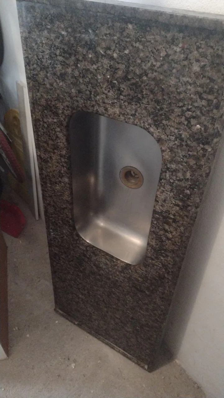 Bancada de granito com cuba