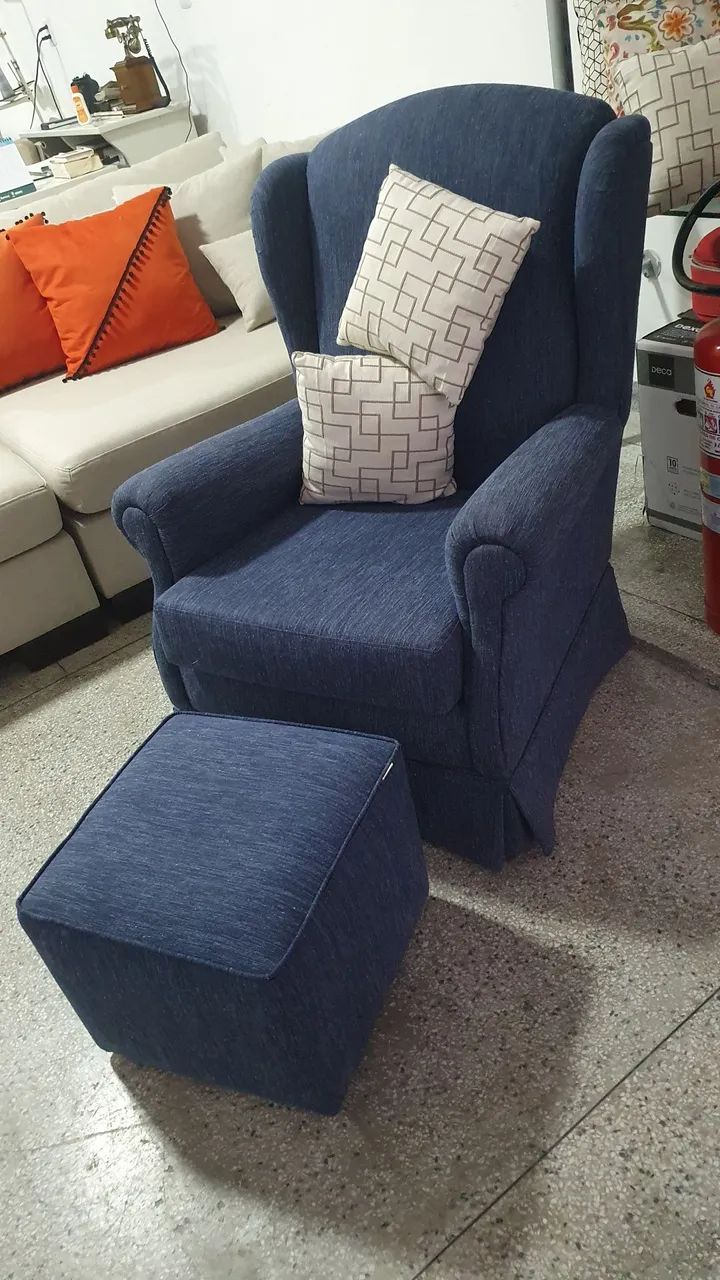 Poltrona BEGE confortável , elegante, sofisticada