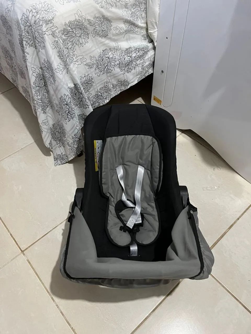 Vendo cadeira de bebê para carro  - Foto 6