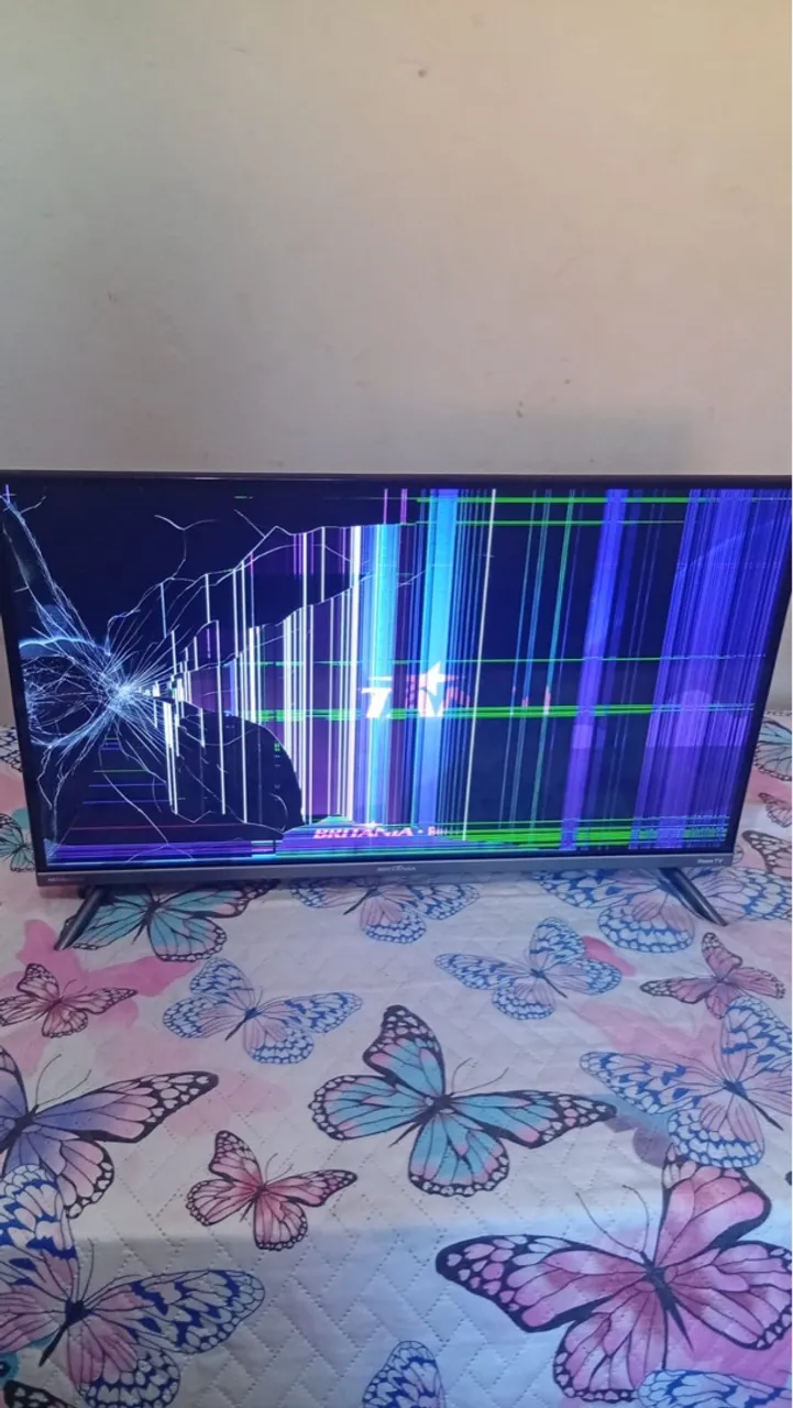 TV quebrada - Peças para TV