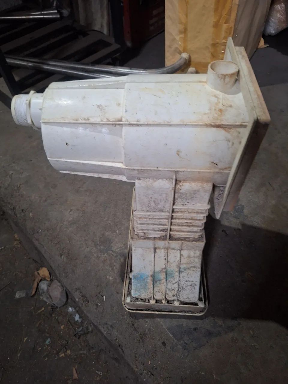 Skimmer para piscina.