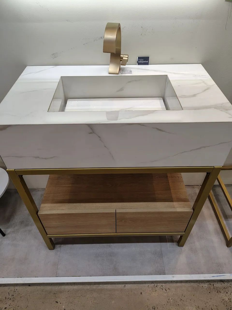 gabinete com cuba esculpida porcelanato bongut 80x45