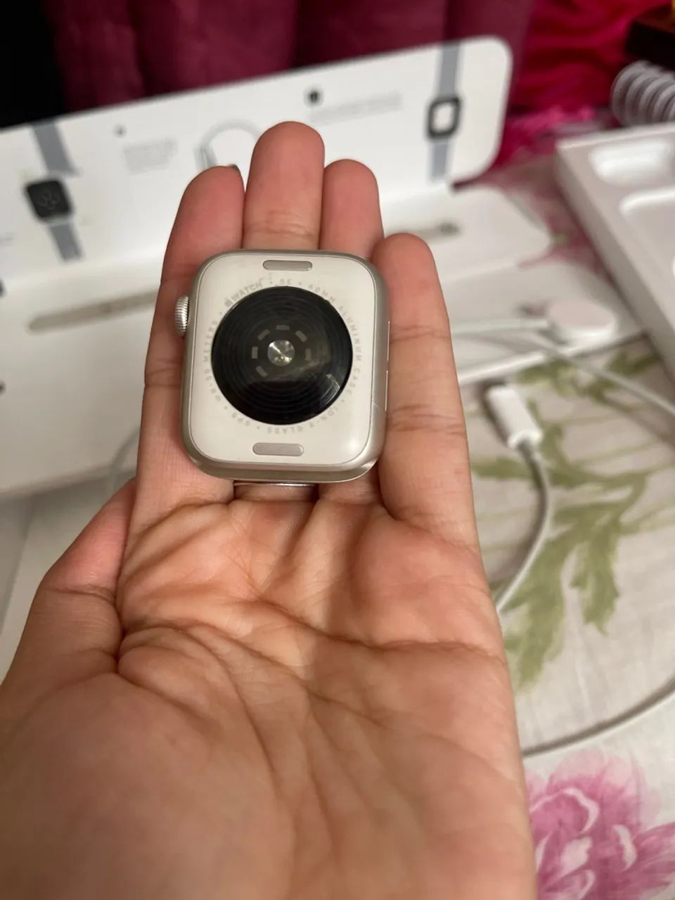 Apple Watch SE 40 MM - Foto 4