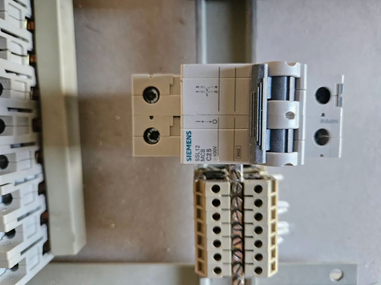 Quadro de distribuição elétrica Siemens - Foto 3