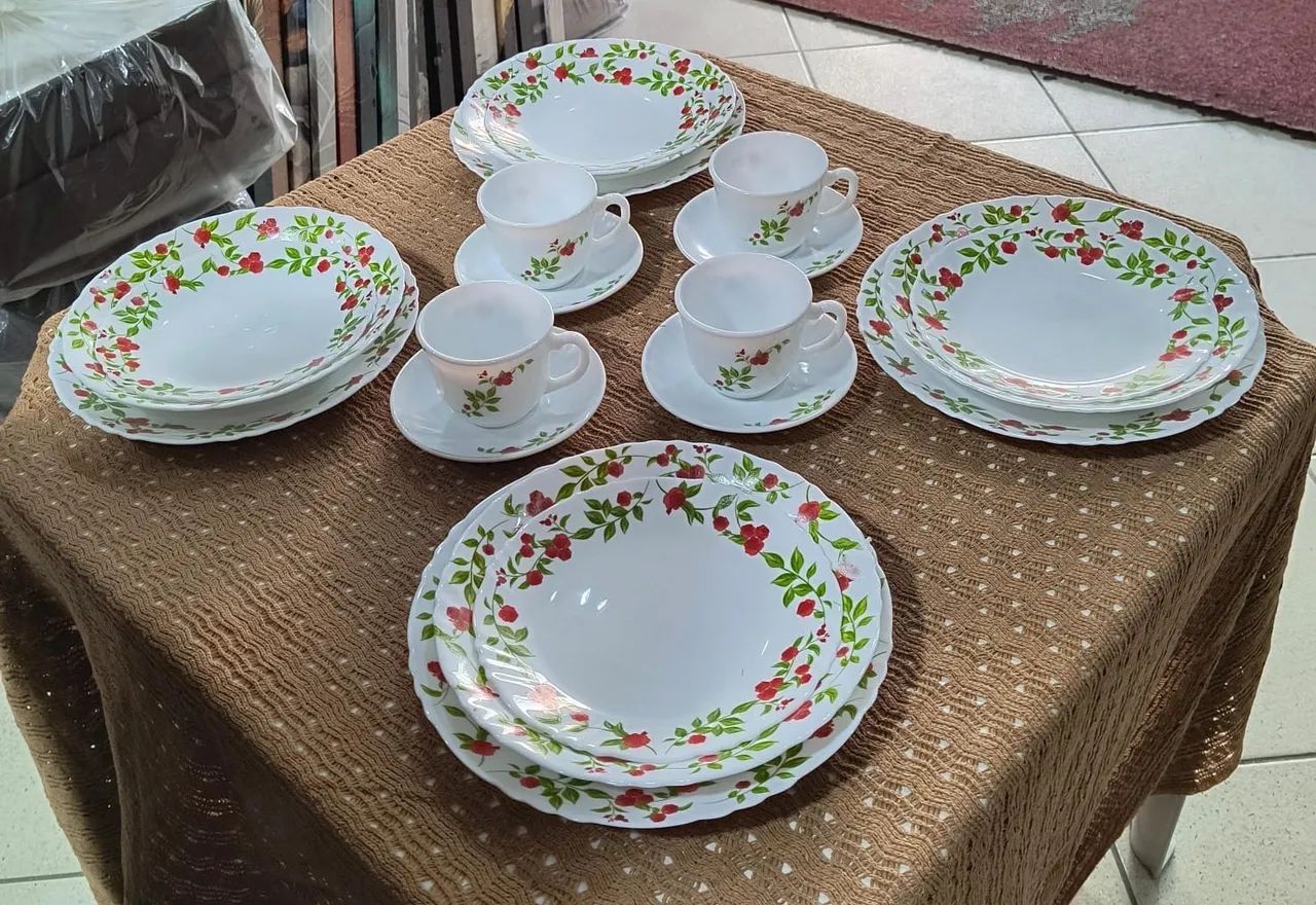 Jogo de jantar porcelana 20 pecas