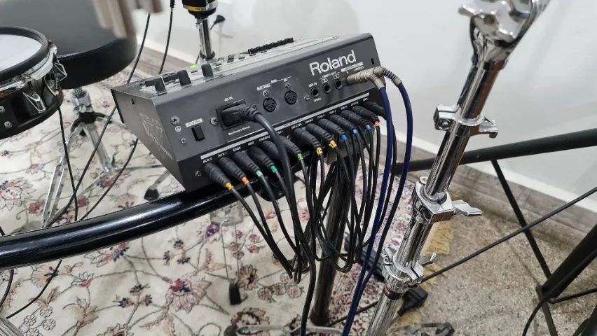 Módulo Roland TD-12 com problema no visor, o resto tudo funcionando. - Foto 3