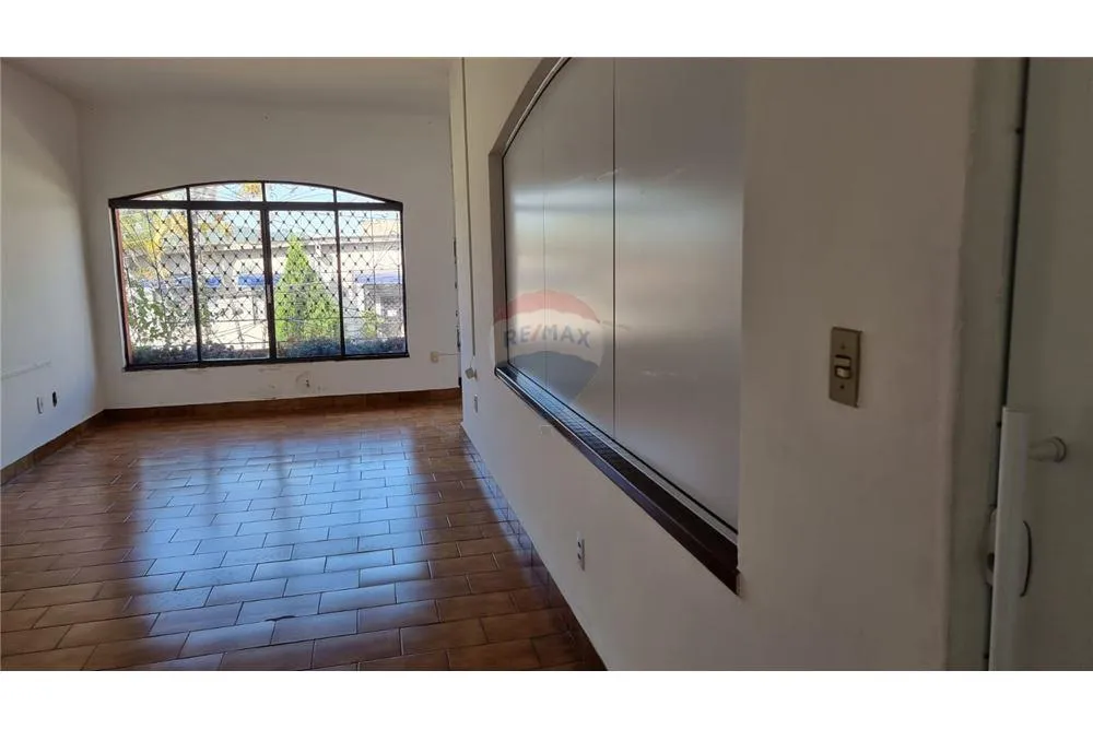 OPORTUNIDADE!!! Sobrado Comercial Para Locação Em Bom Jesus Dos Perdões, Total de 410 M²,