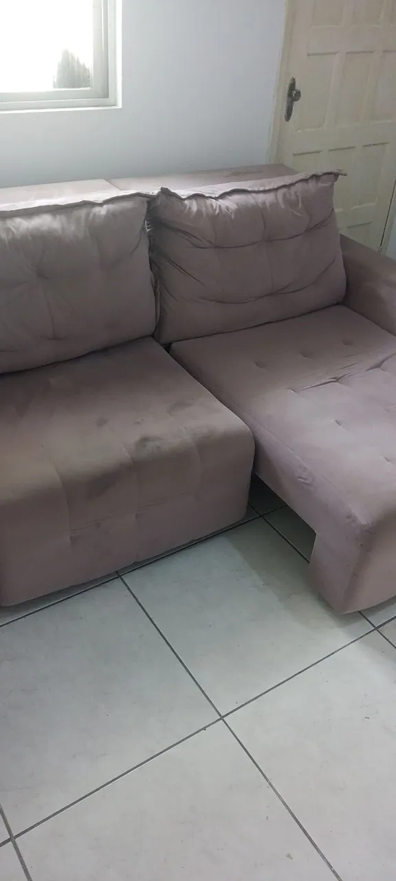 Sofá de Canto Confortável e Espaçoso