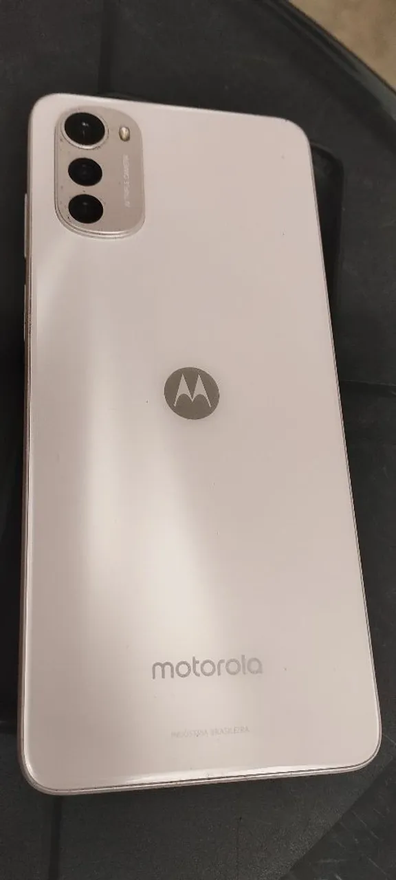 Ven um celular bem conservado