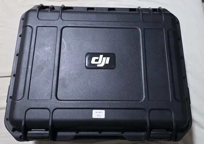 SUPER OFERTA - DJI Air 3 - combo 3 Baterias - Controle com Tela e Maleta - Foto 2