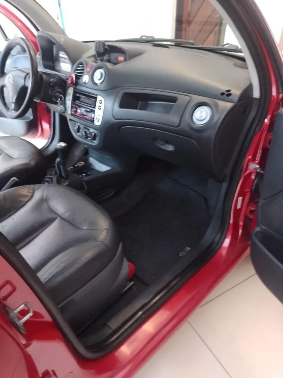 Citroen C3 GLX 1.4/ GLX Sonora 1.4 Flex 8V 5P 2011 - Foto 7