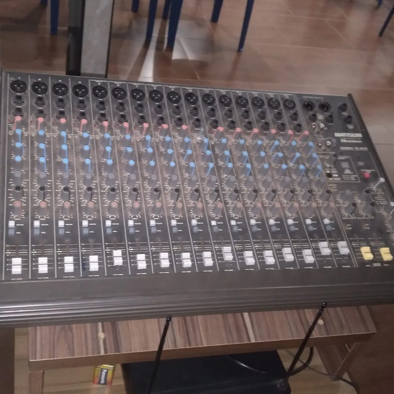 Mesa de Som Wattsom MX16