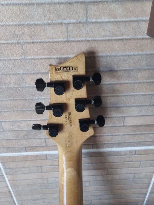 Guitarra cort  - Foto 3
