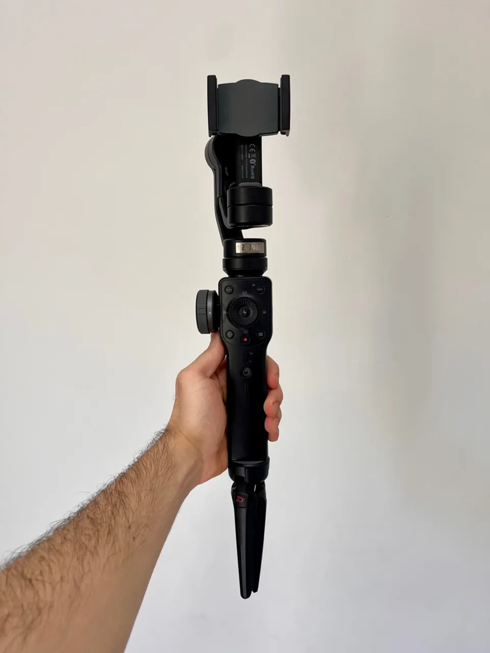 Estabilizador Gimbal para Celular - Zhiyun Smooth 4