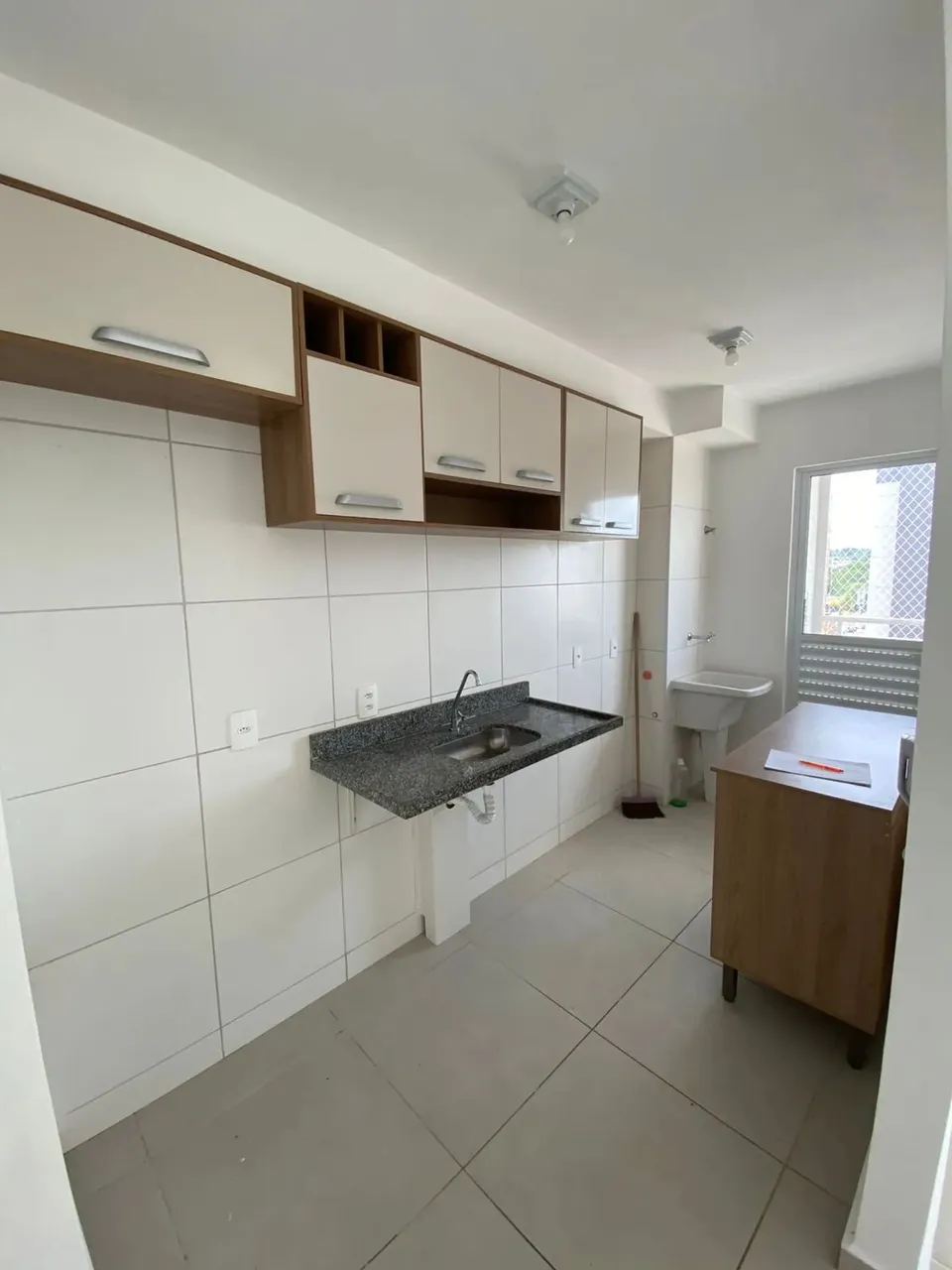 Imóvel para aluguel possui 52 metros quadrados com 2 quartos em Planalto - Manaus - AM
