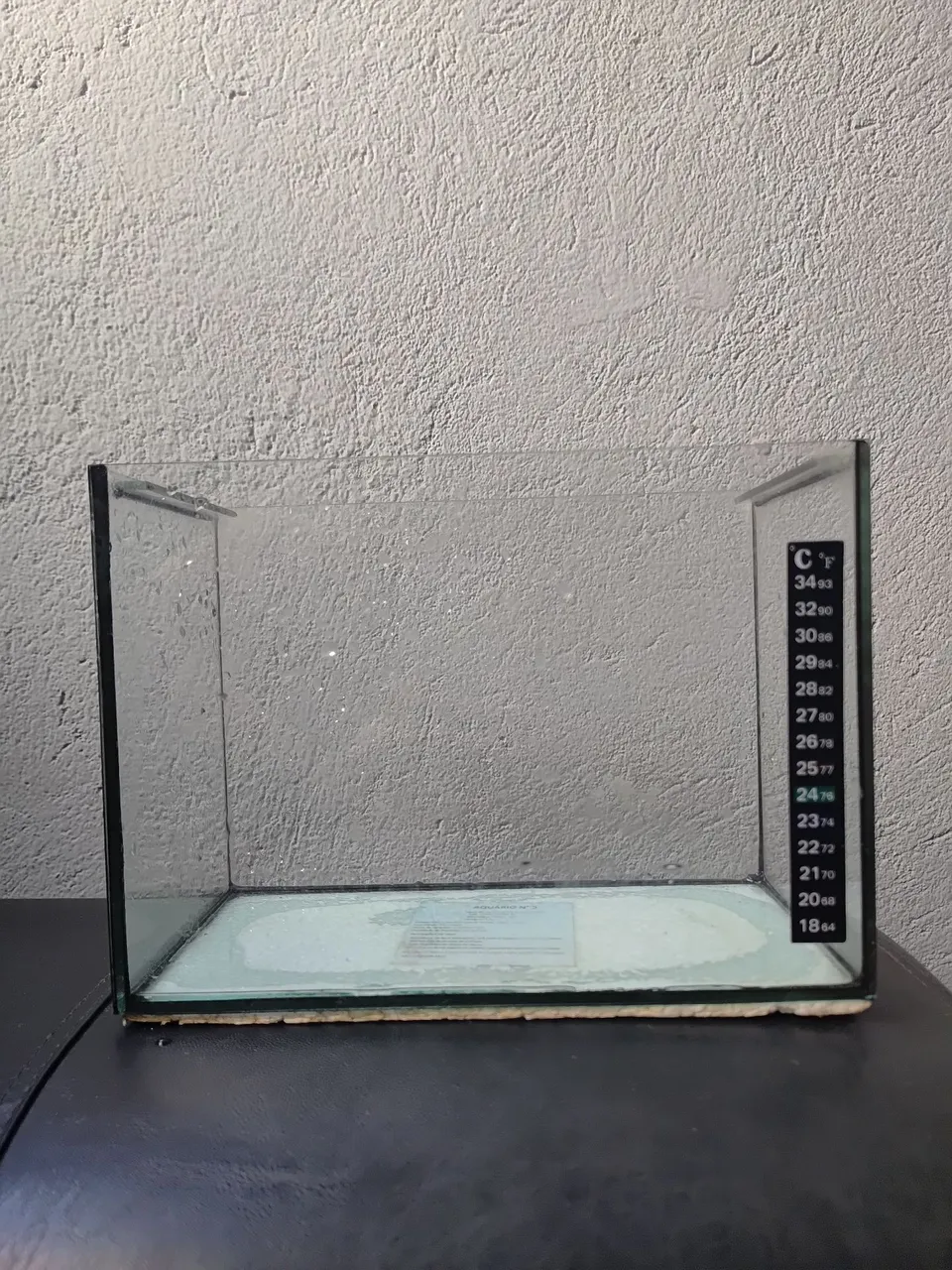 Aquário de Vidro para Peixes - Excelente Estado