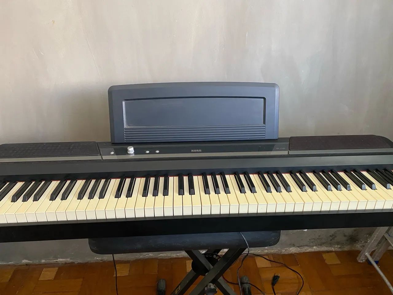 Piano digital Korg SP-170s