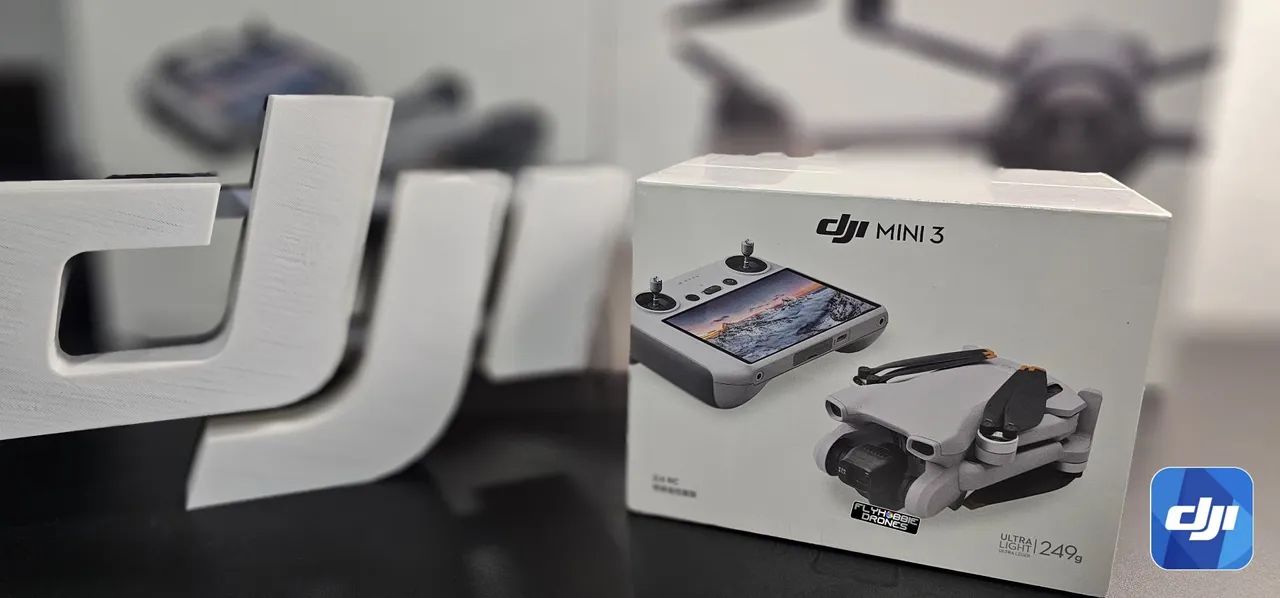 DJI MINI 3 RC - RÁDIO COM TELA  - Foto 2