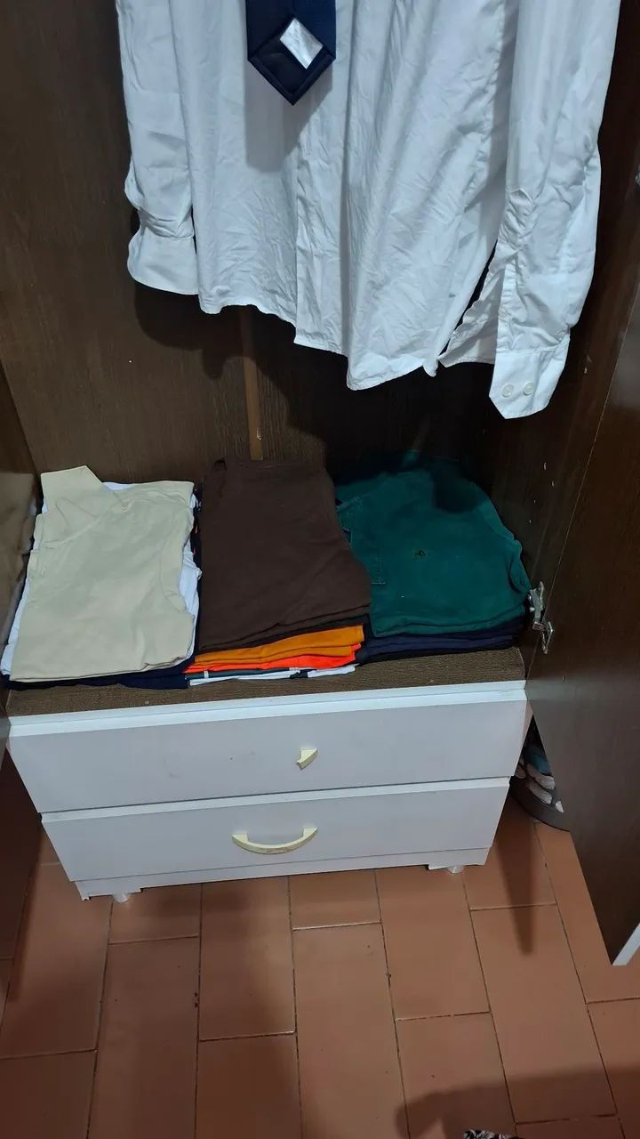 Guarda roupas 64299972368386122