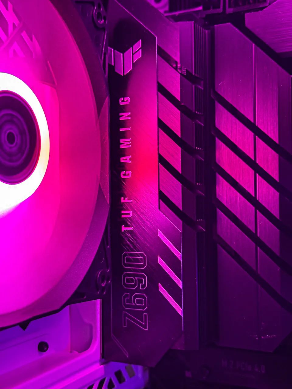 PC Gamer i7 13700K | RTX 4070 Ti | 64 GB RAM | WaterCooler 360mm | 2TB M.2 + SSD + 4TB HDD - Foto 5