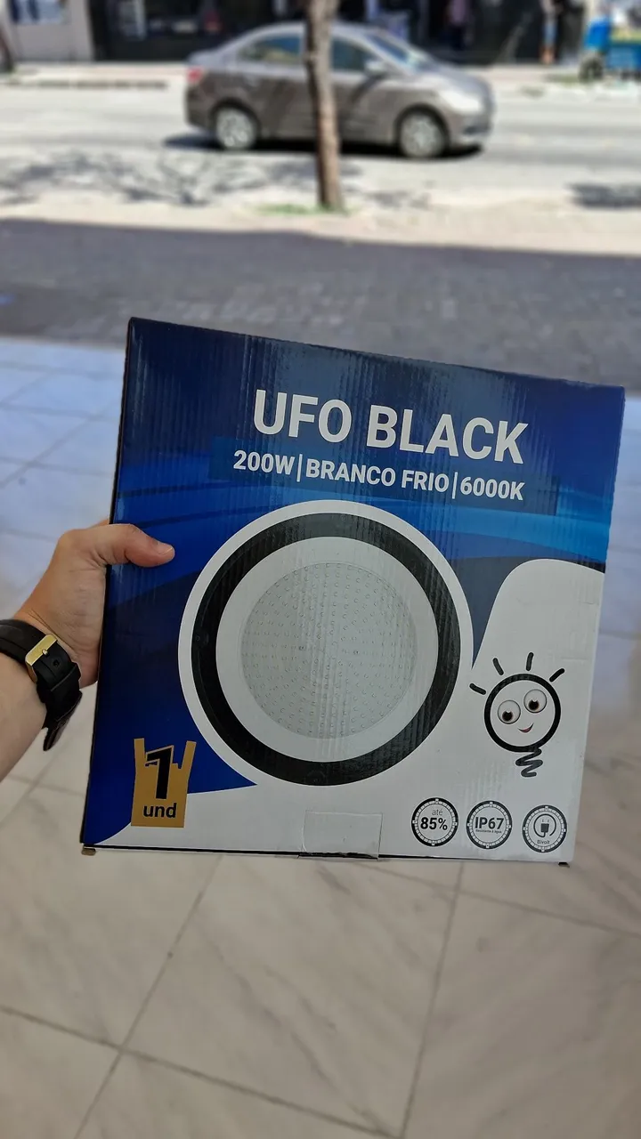 Luminaria UFO Black 200W