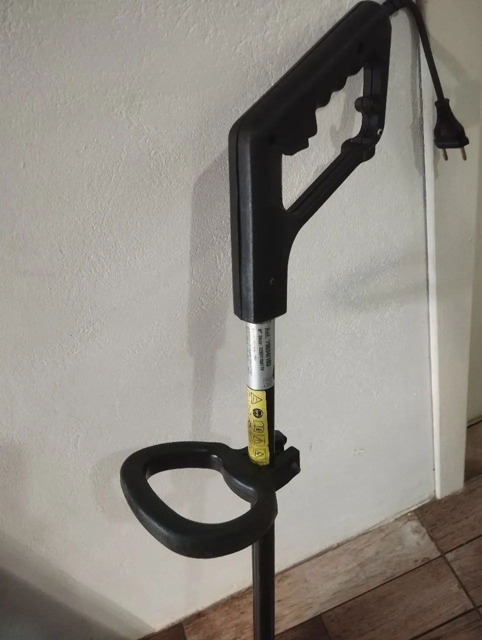 Aparador/roçadeira elétrica Tramontina 1000w - Foto 5