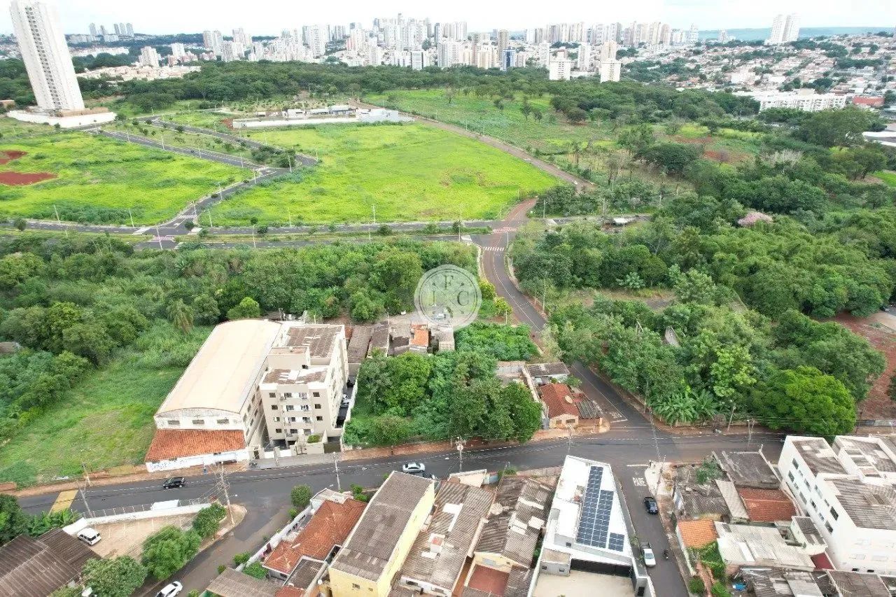 Terreno Uso Misto - 1600m² - Rua Arnaldo Victaliano - Foto 4