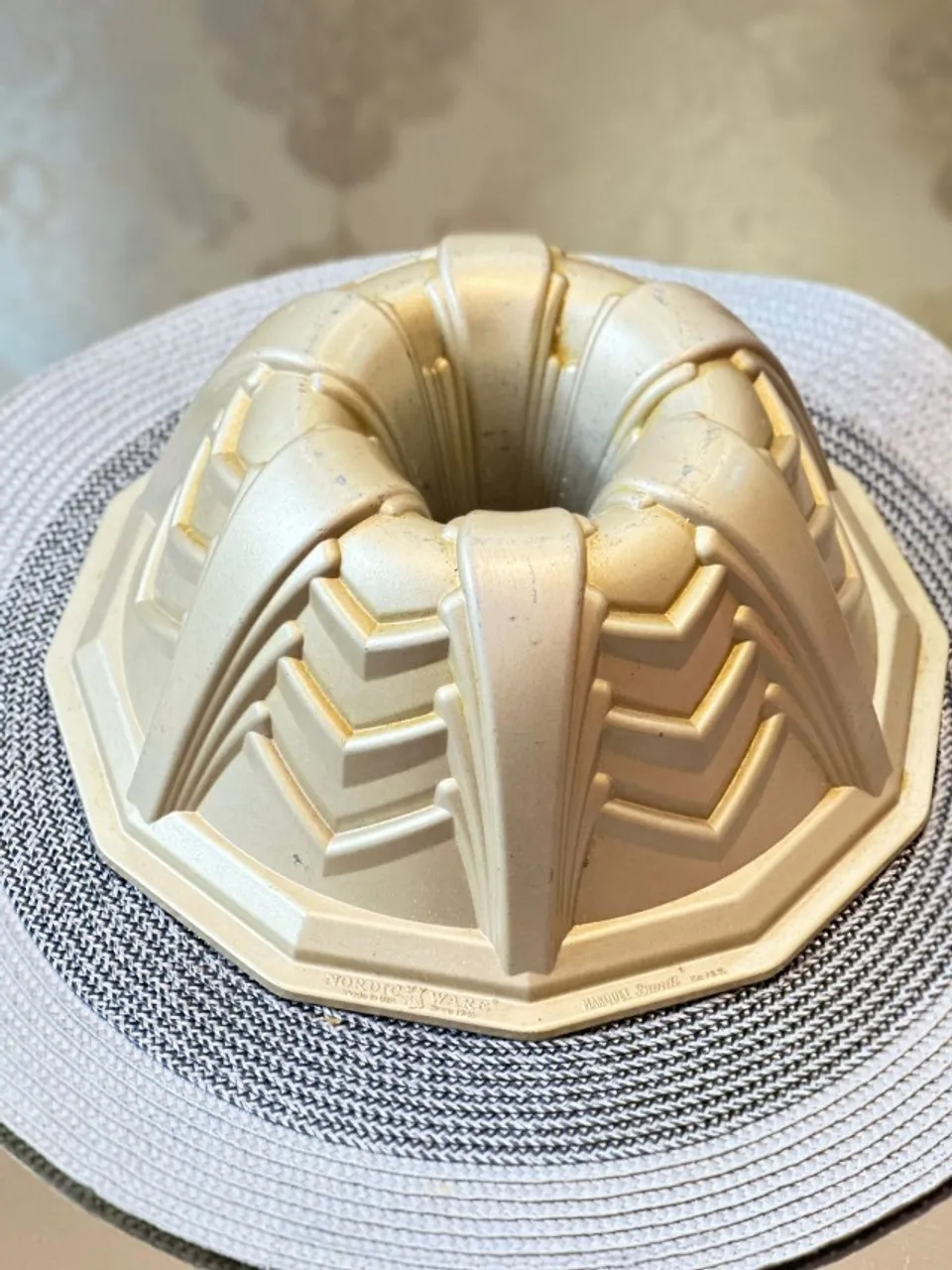 Forma de bolo aluminio fundido