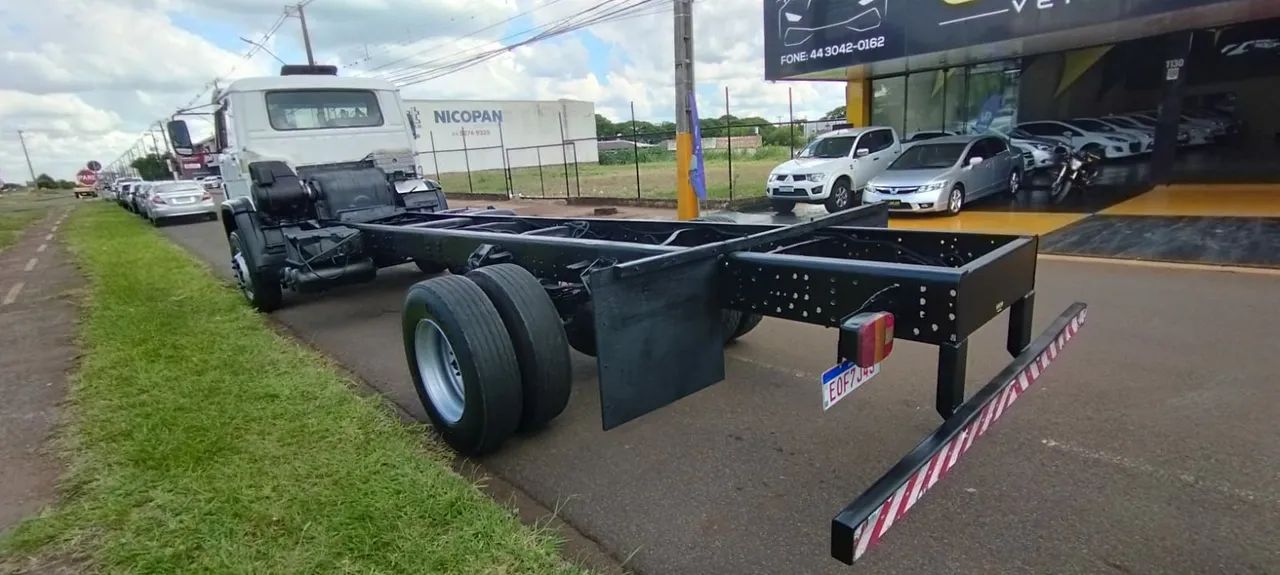  VW Worker 17 190 2014  - Foto 3