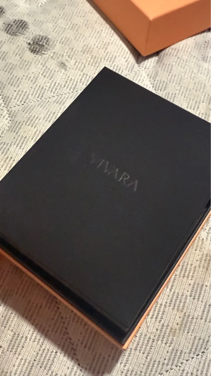 Caixa vivara com sacola