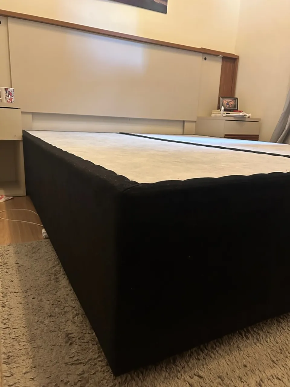 Base de cama Box de QUEEN em ótimo estado