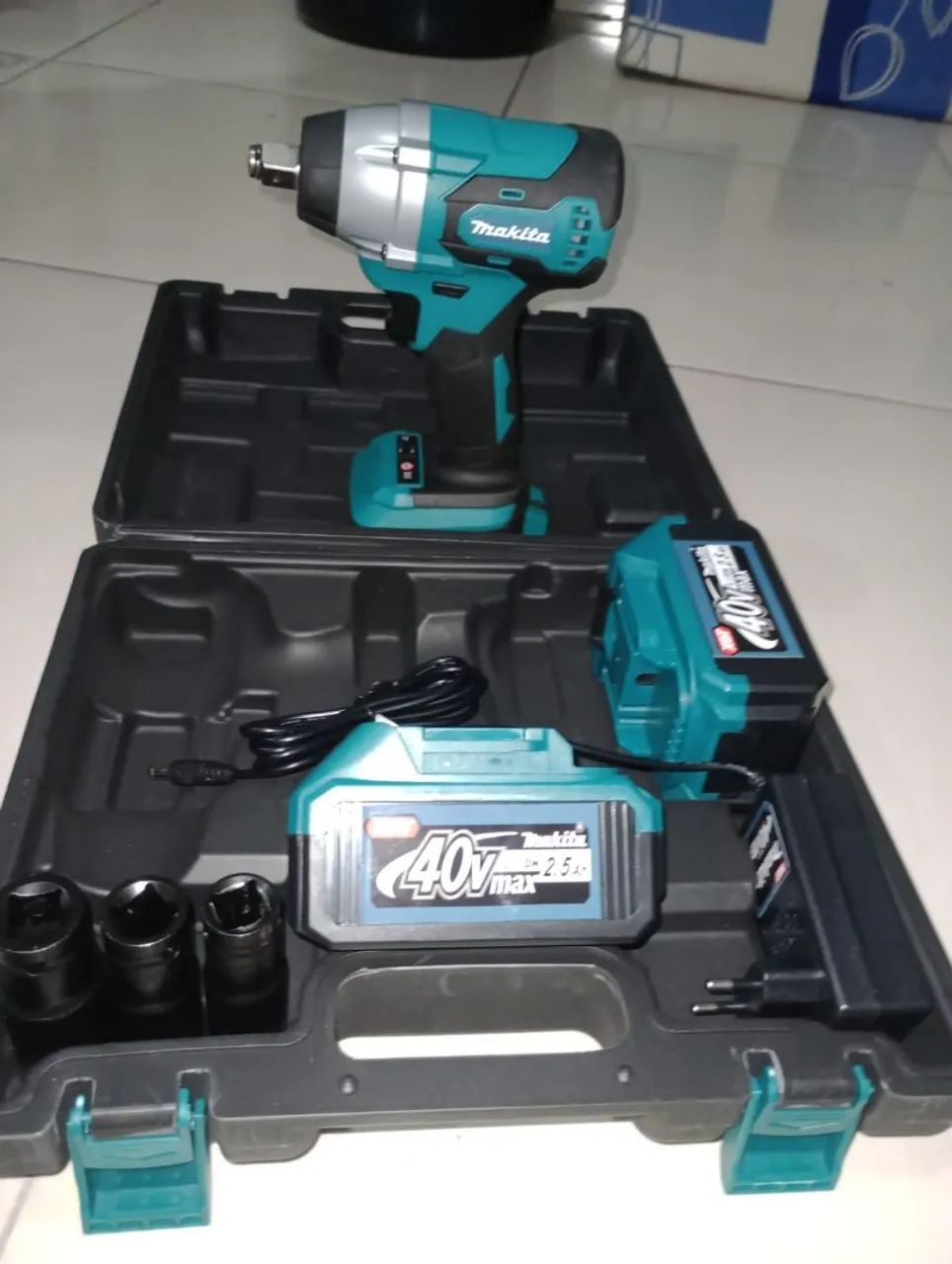 Parafusadeira/guarda makita