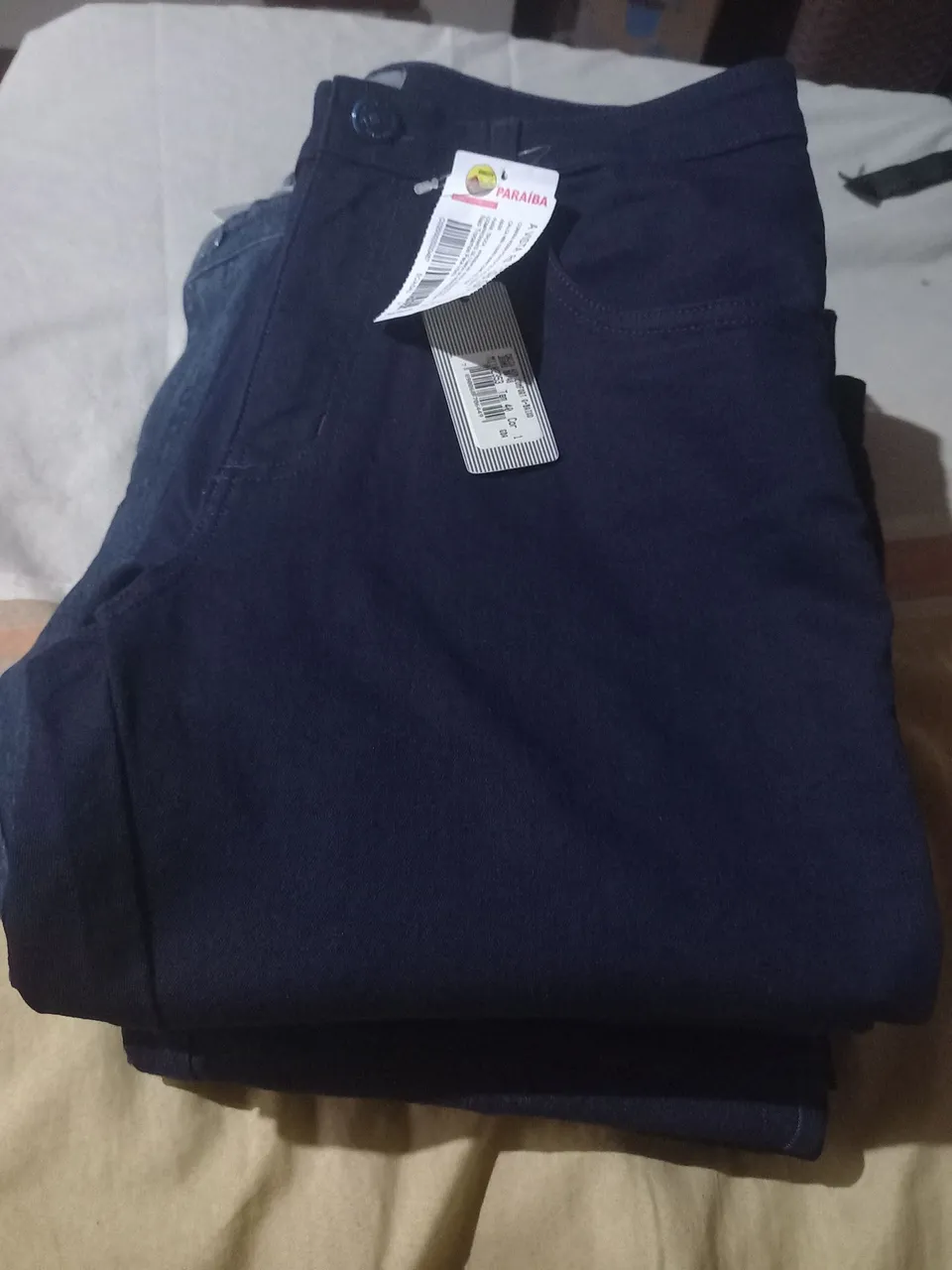 Calças Jeans Masculina de 139,00 por50,00 tamanho 40 qualquer informação whats *25