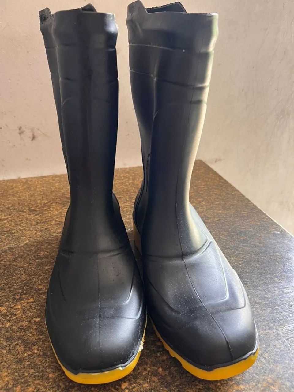 Vendo Bota nova  - Foto 2