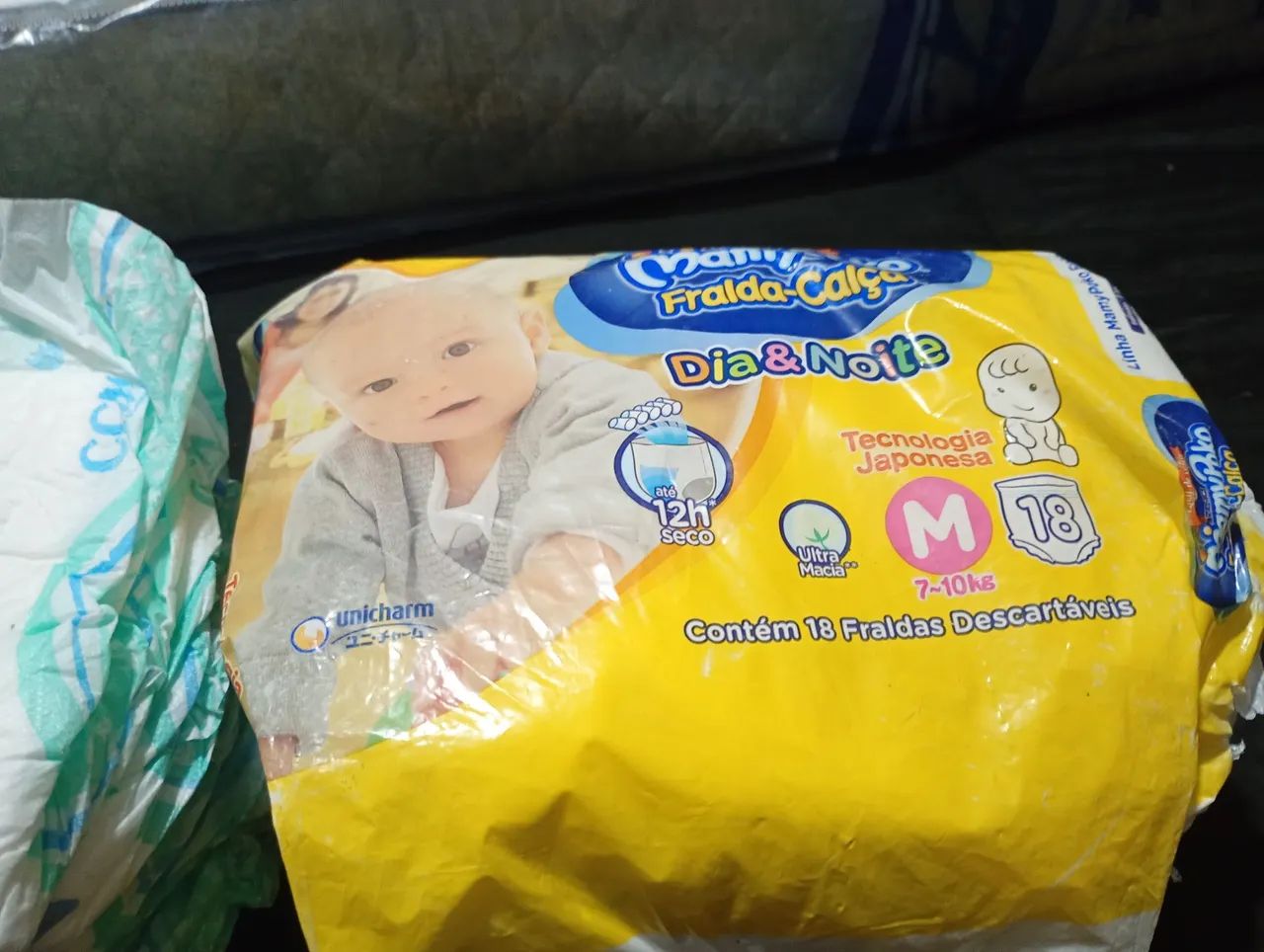 Vendo fraldas tamanho M/ pacote aberto