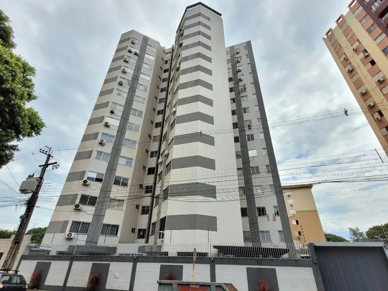Apartamento para alugar em Maringá, Chácara Paulista, com 3 quartos, com 75.95 m², Vera Re