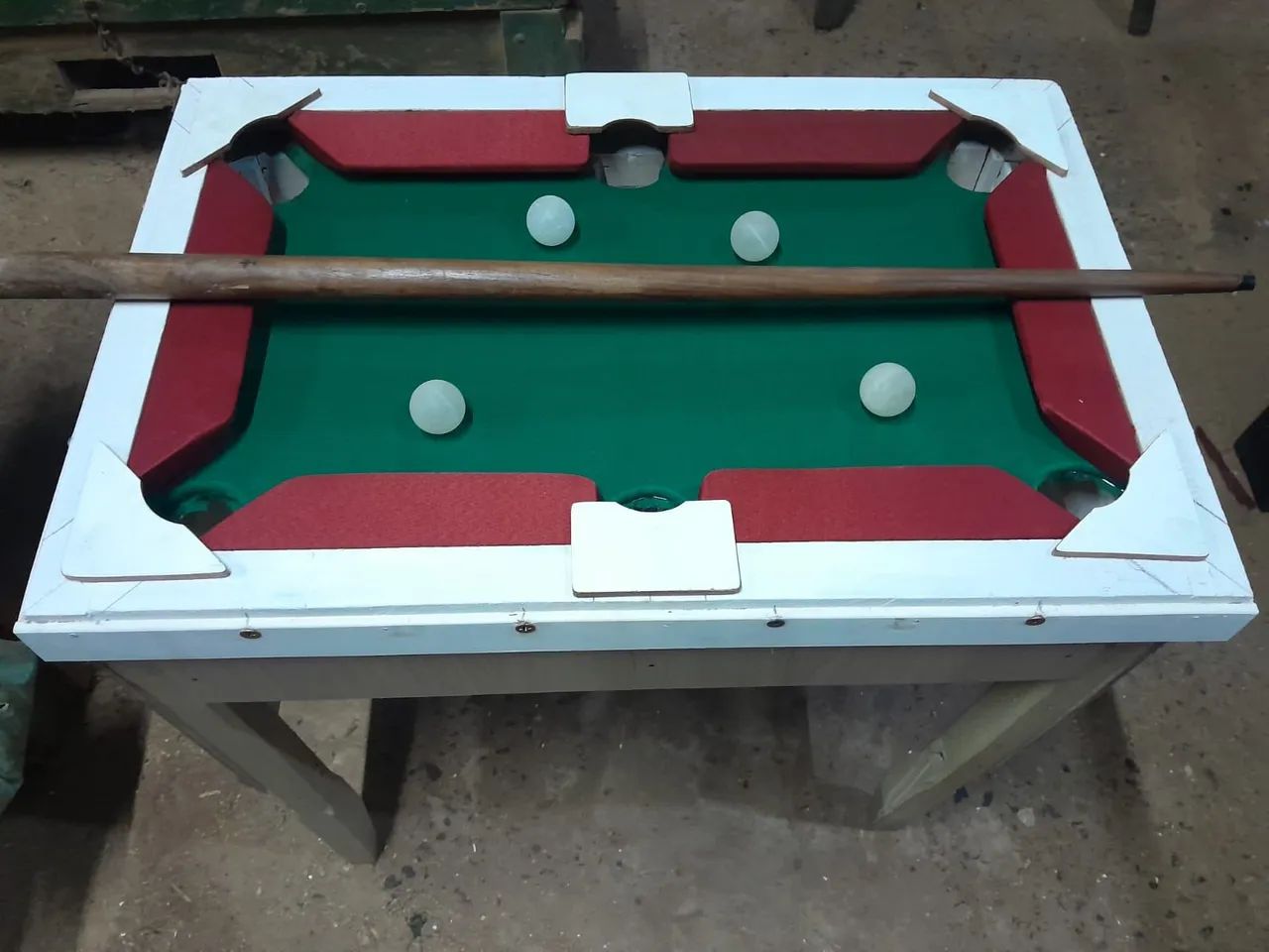 Mesa de bilhar infantil 