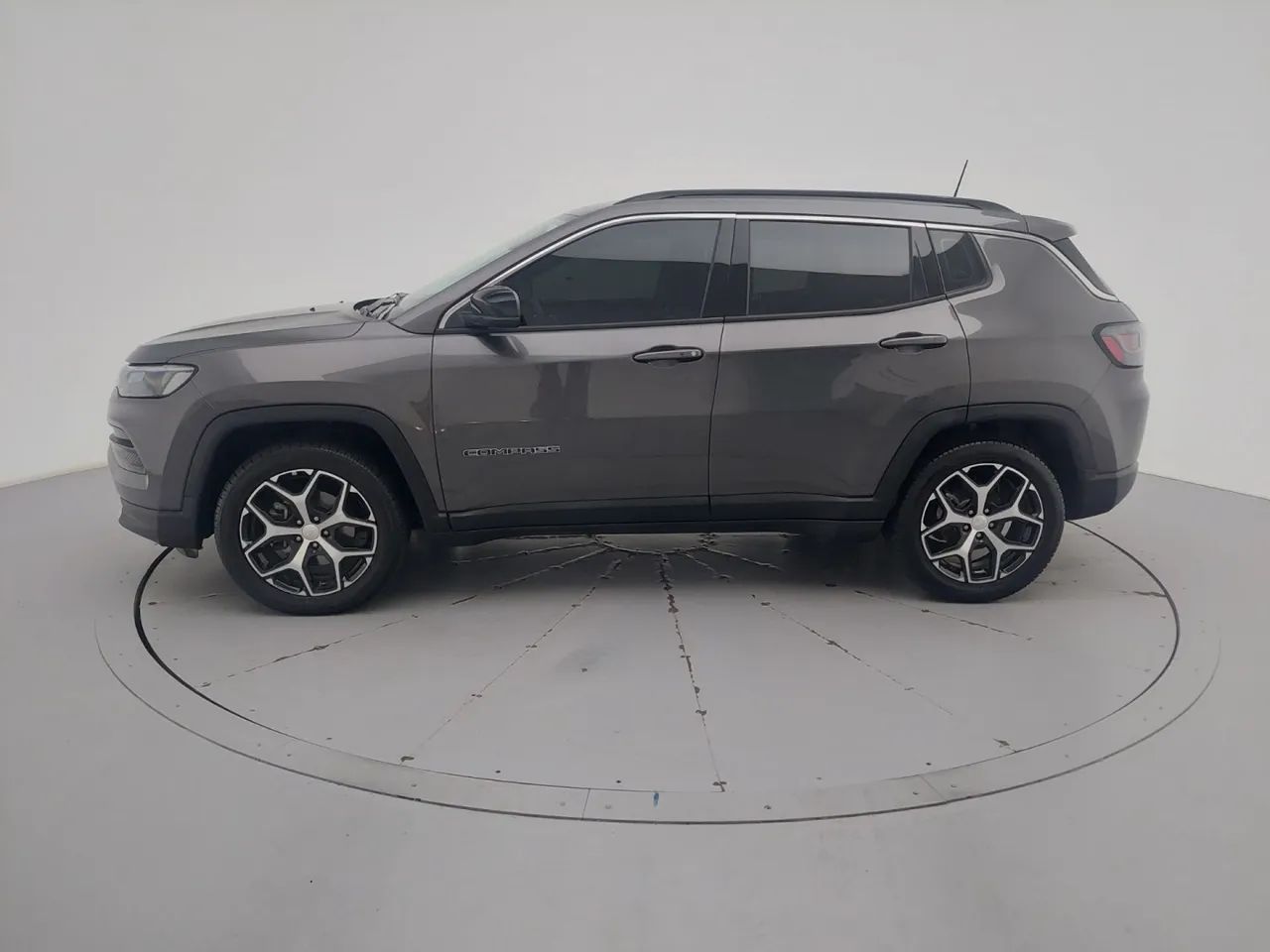 Jeep Compass Long. T270 1.3 TB 4X2 Flex AUT 2025 - Foto 2
