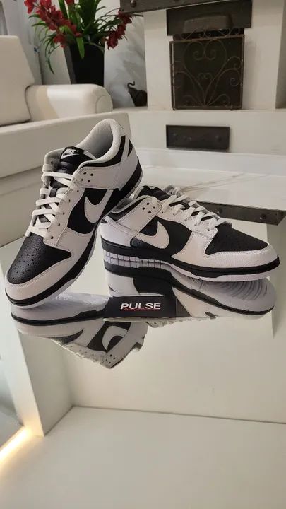 Nike Dunk Low Retro Reverse Panda - Tamanho 42BR