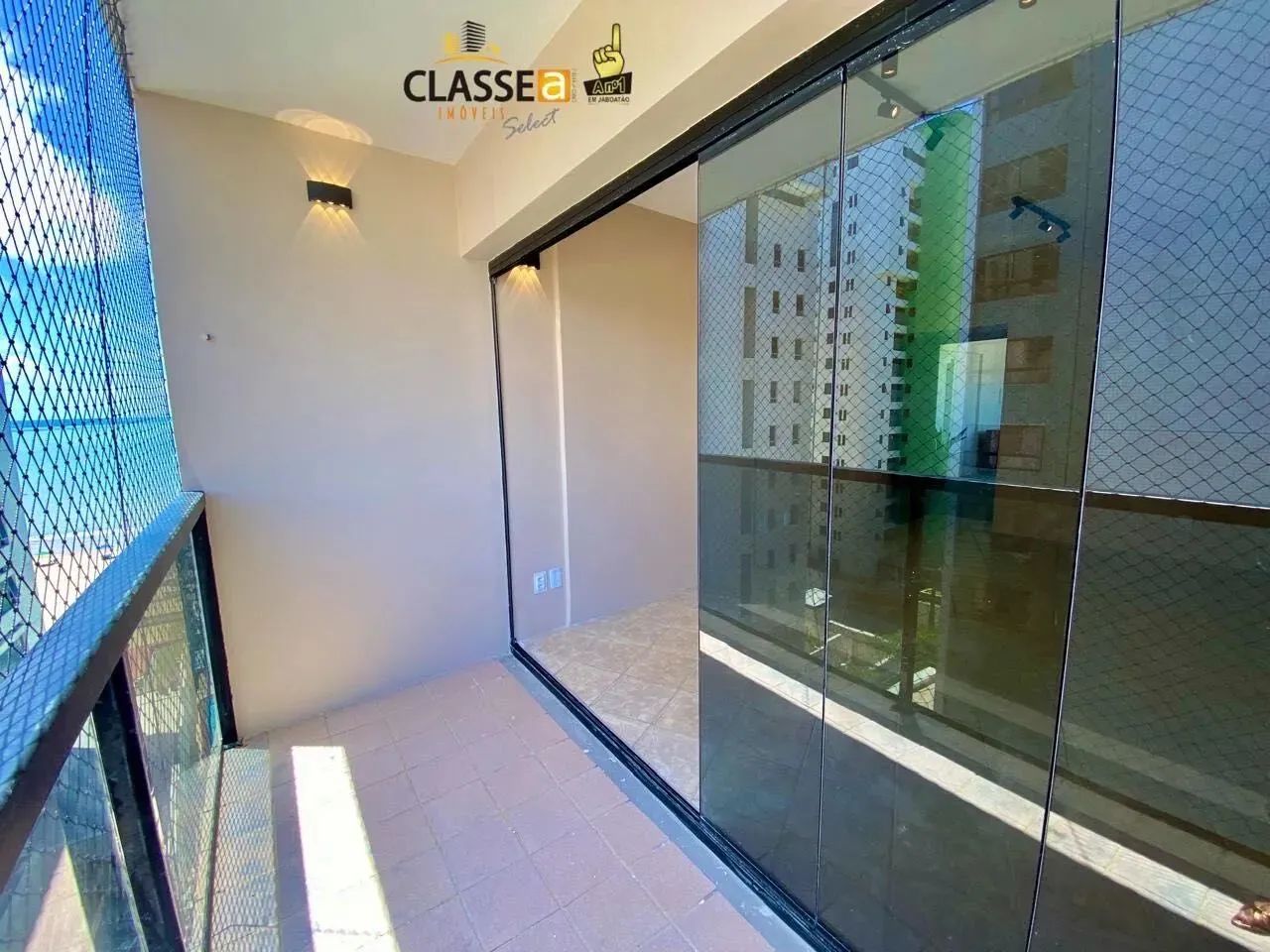 Apartamento 4 Quartos Beira Mar em Candeias | Sinfonia