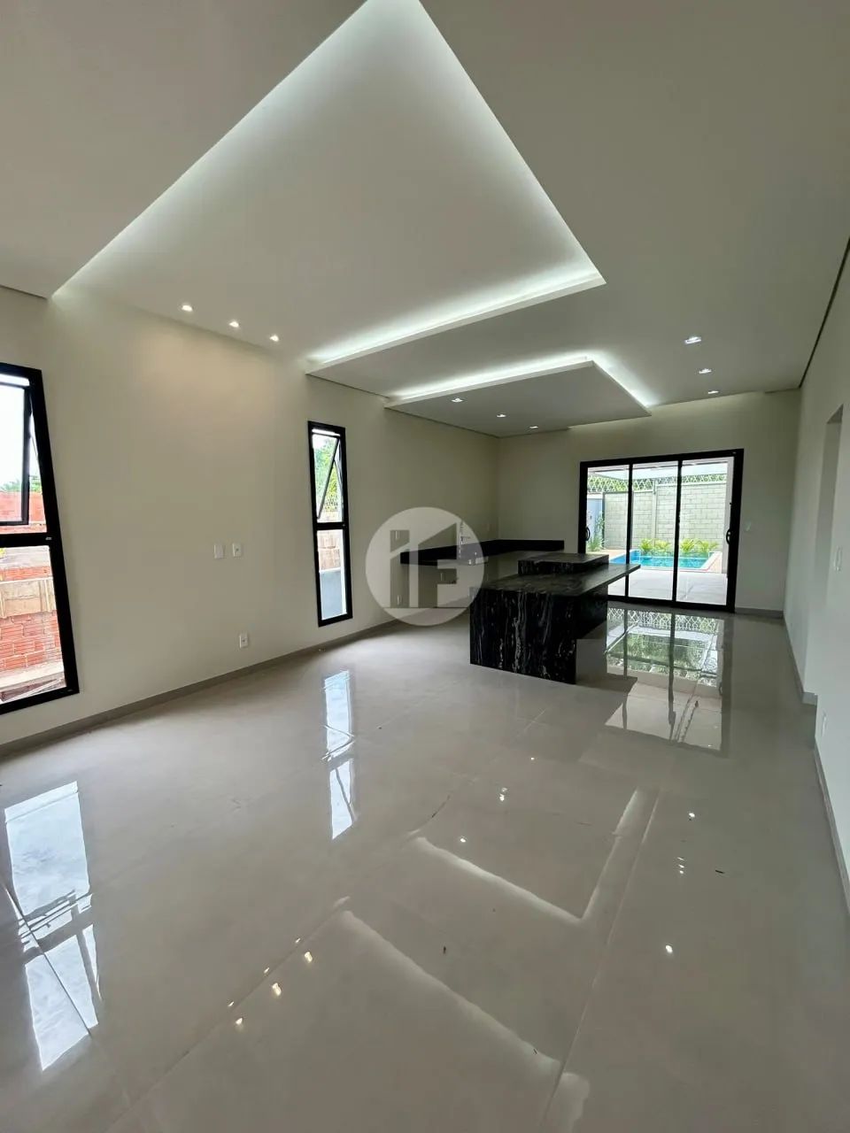 Imóvel à venda possui 244 m² no Swiss Park - Portal da Amazonia - Rio Branco - AC - Foto 2