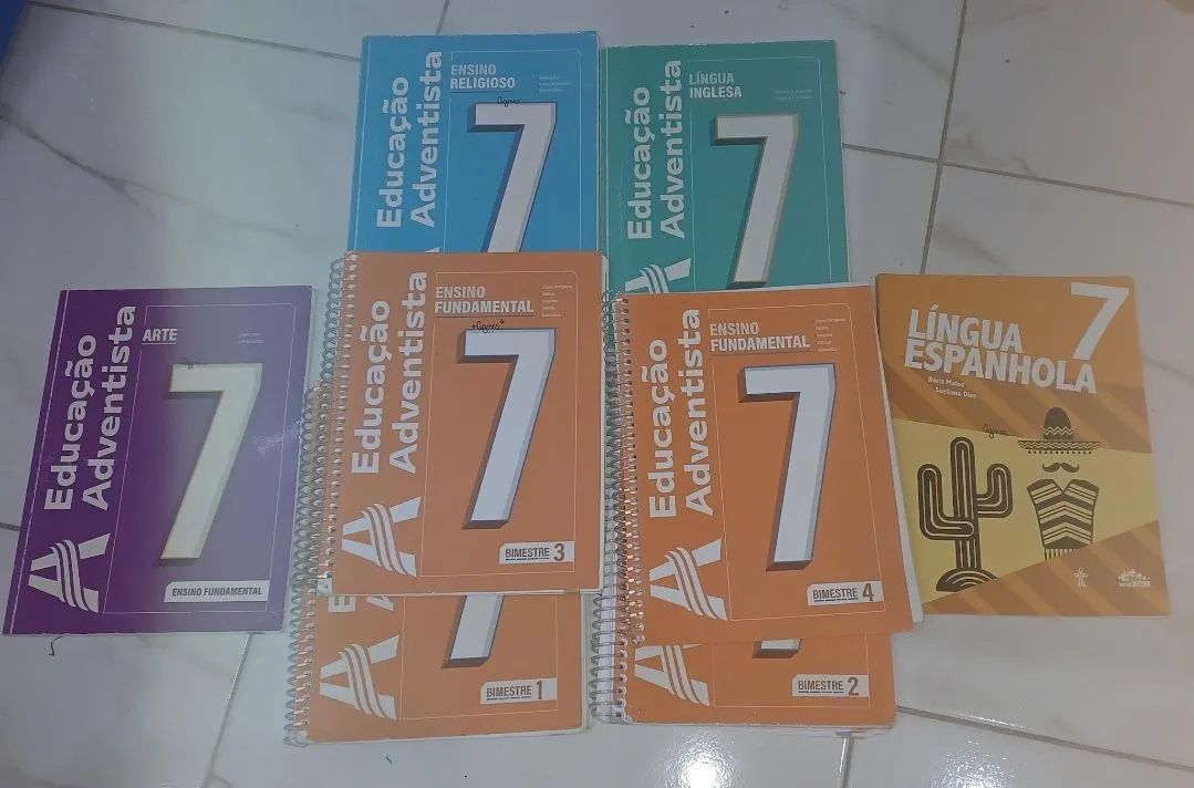 Vende-se livros da Educação Adventista 7° ano em ótimas condições  - Foto 2