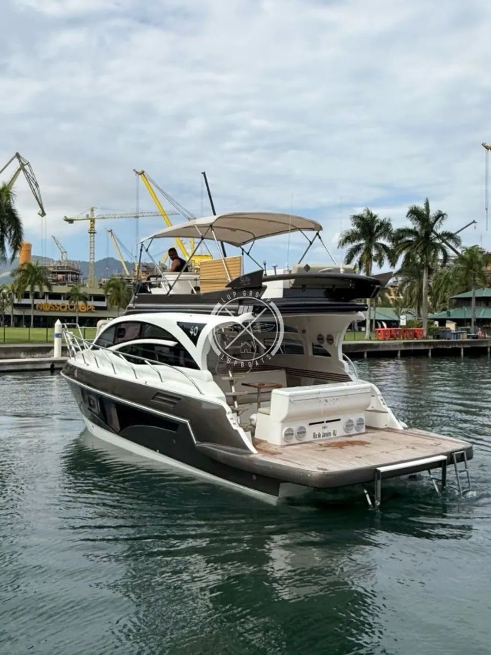 LANCHA REAL 40 LUXURY FLY - 2022 (PHANTOM, CORAL, NX BOATS, VENTURA, FOCKER) - Foto 3
