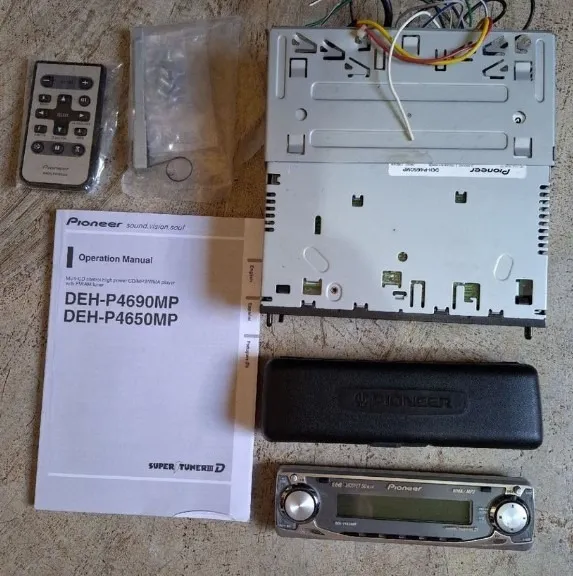 CD Player - Pioneer DEH P4650MP - Novo
