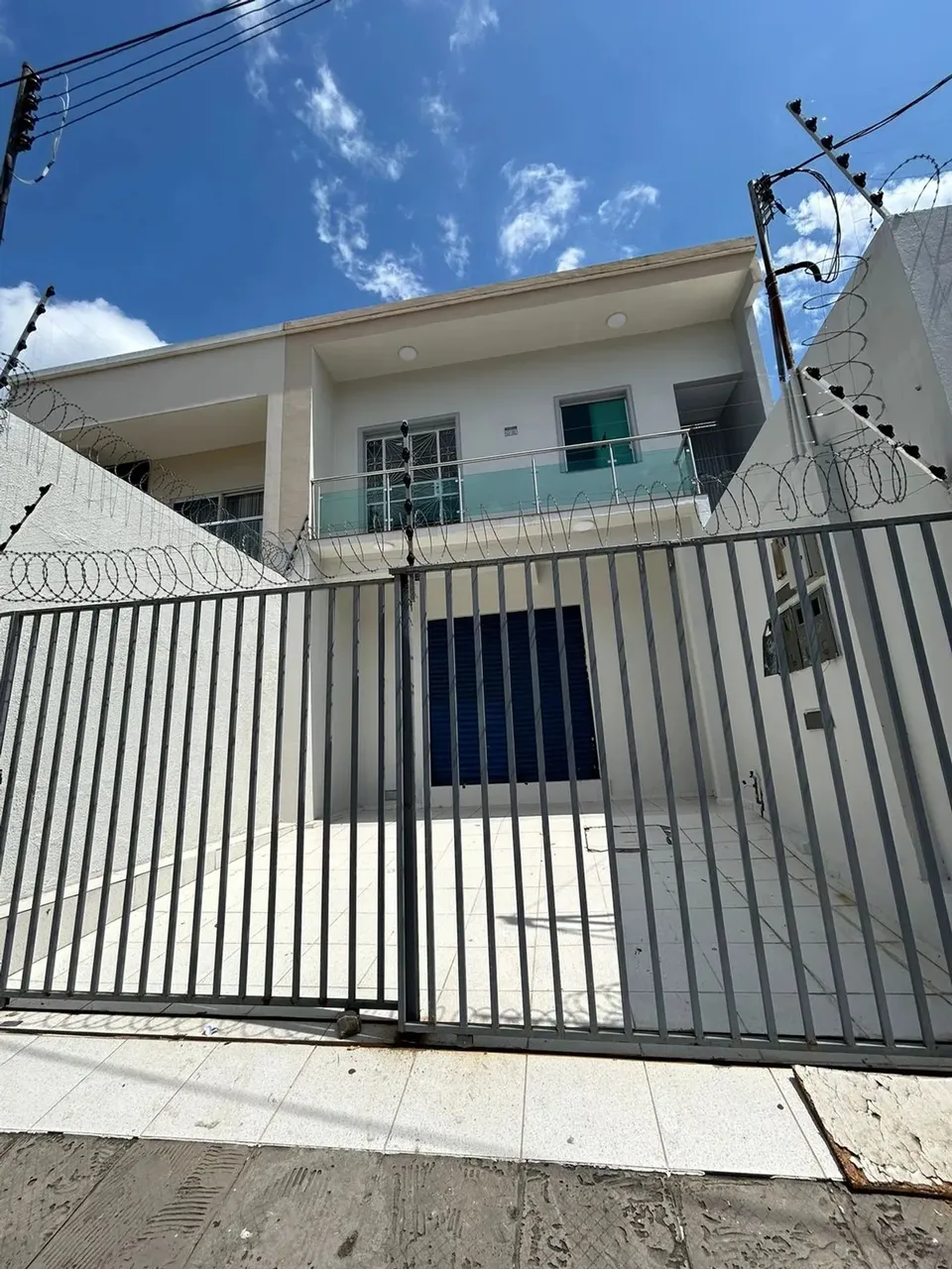 Casa na R. Comendador R$ 7 mil Centro
