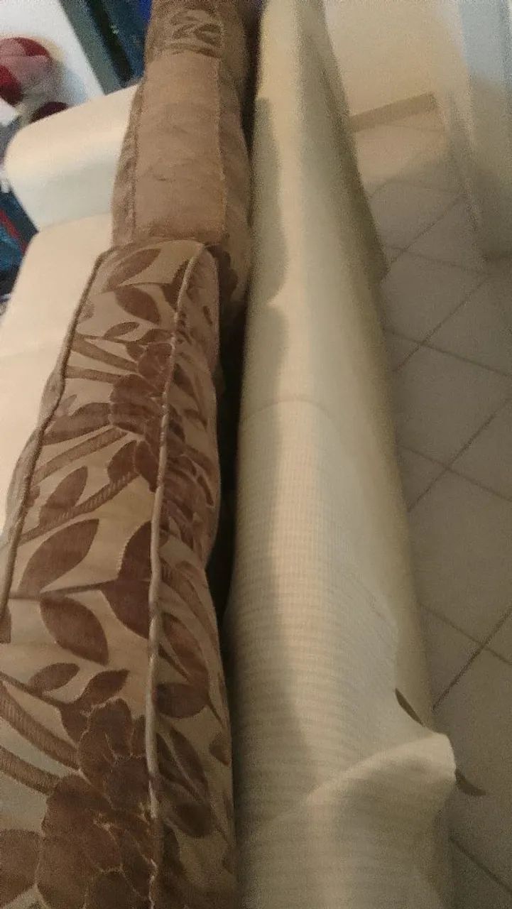 SOFÁ CONFORTÁVEL 3 LUGARES - Foto 3