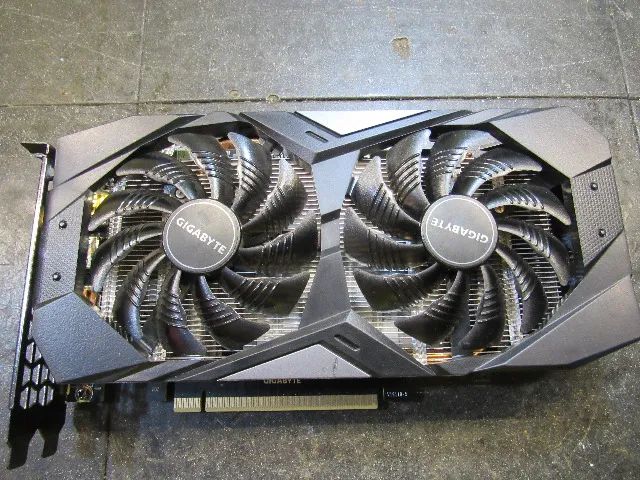 GeForce RT 2060 OC 6G (DEFEITO)