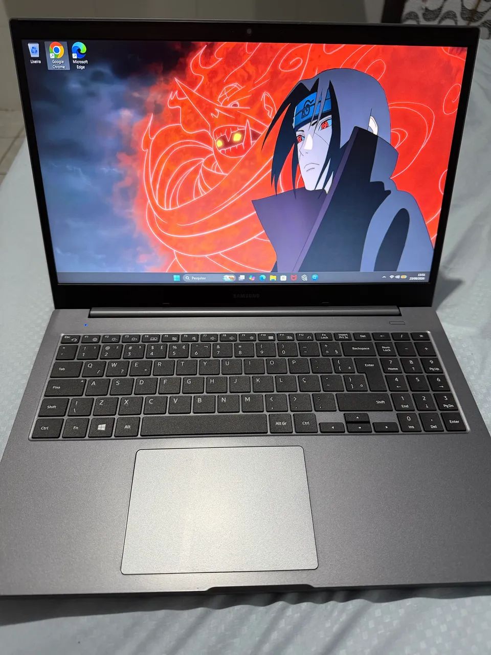 Notebook semi novo