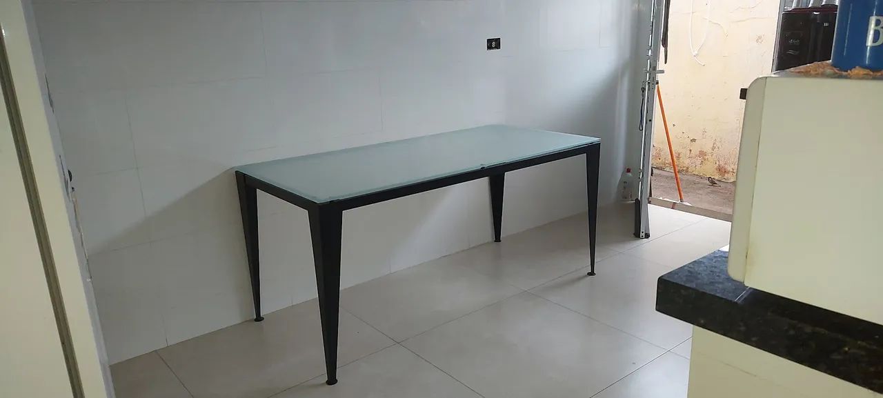 Mesa e tapete